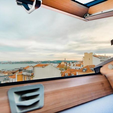 Mbird Lapa River View Duplex Lisbon Bagian luar foto