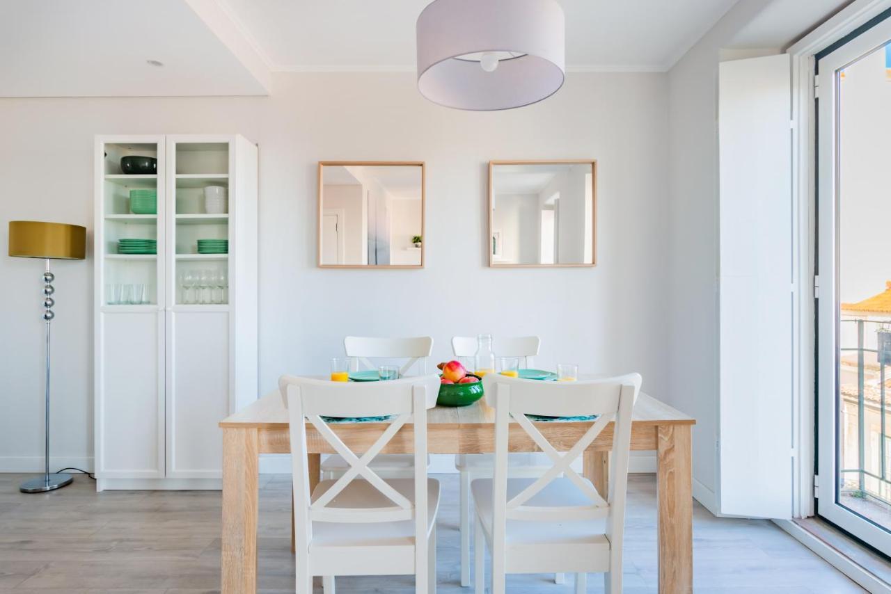 Mbird Lapa River View Duplex Lisbon Bagian luar foto