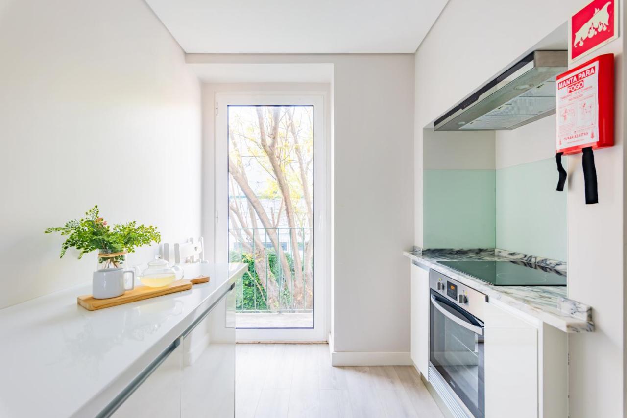 Mbird Lapa River View Duplex Lisbon Bagian luar foto