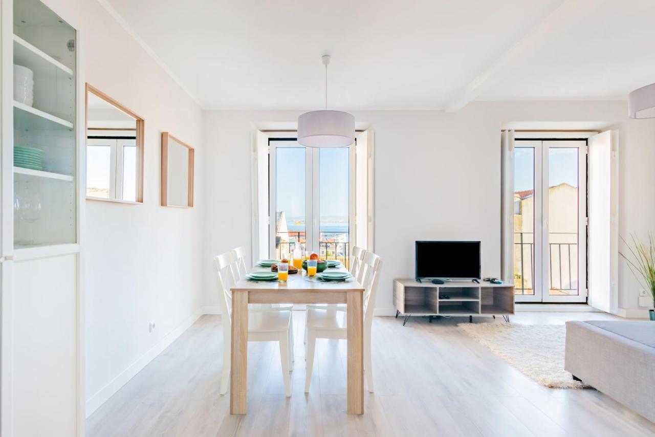 Mbird Lapa River View Duplex Lisbon Bagian luar foto