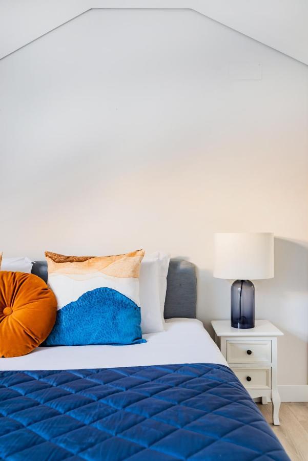 Mbird Lapa River View Duplex Lisbon Bagian luar foto