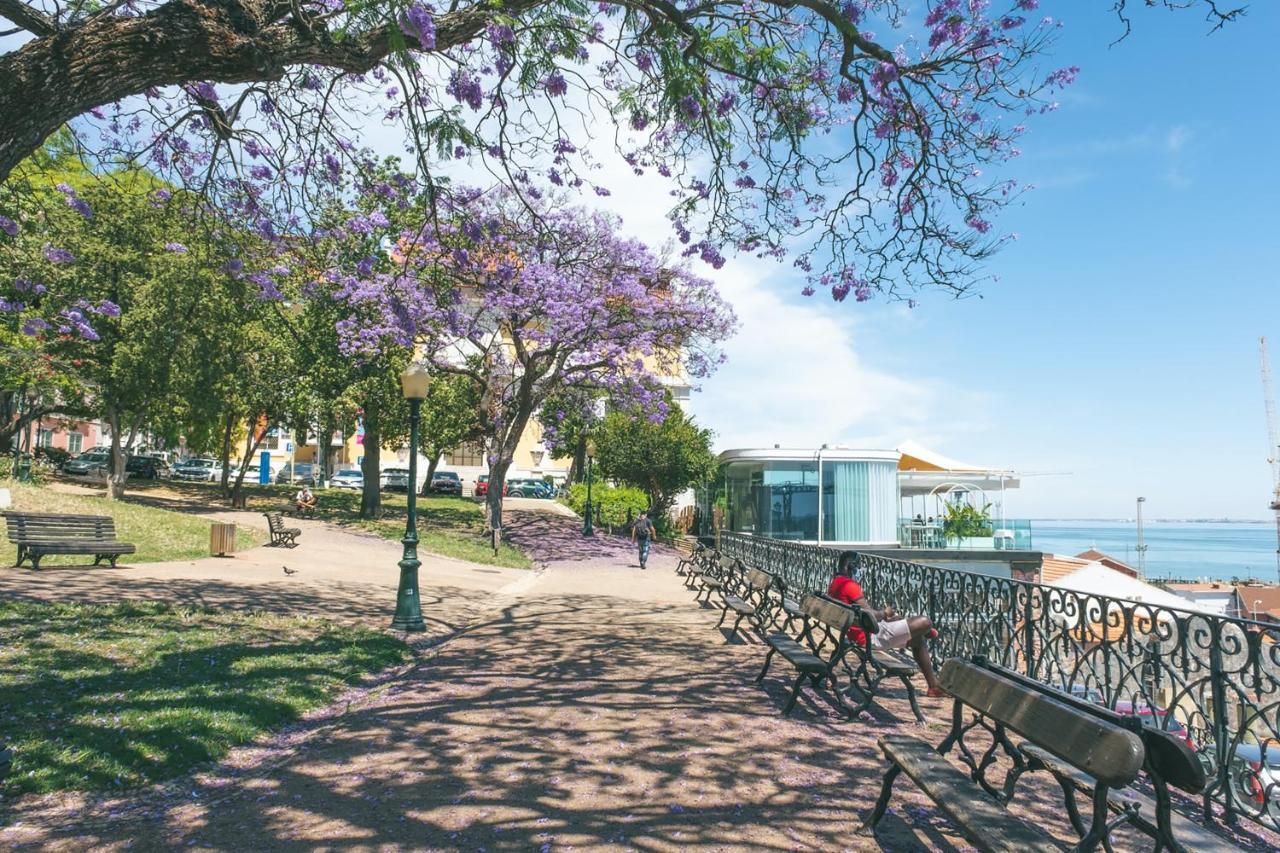 Mbird Lapa River View Duplex Lisbon Bagian luar foto